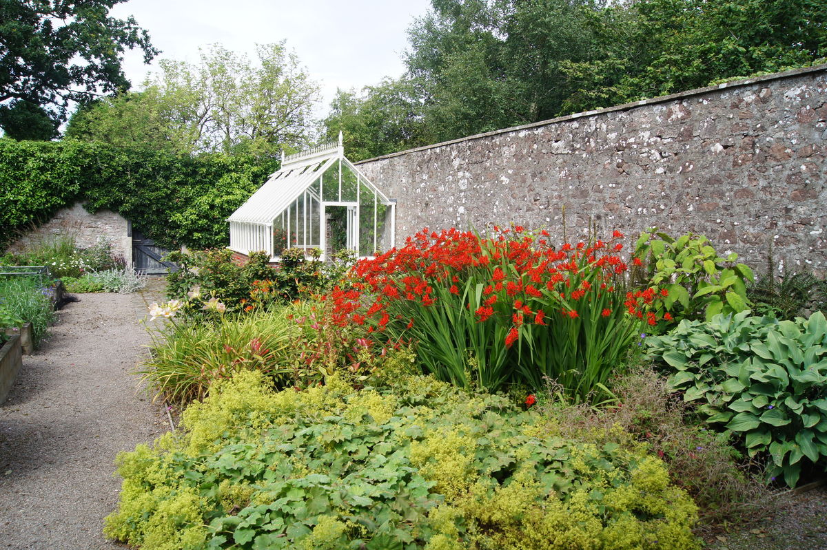The Walled Garden, Shieldhill