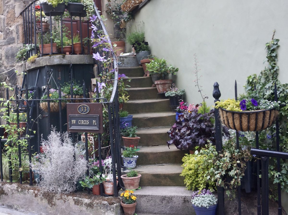 Stockbridge Gardens