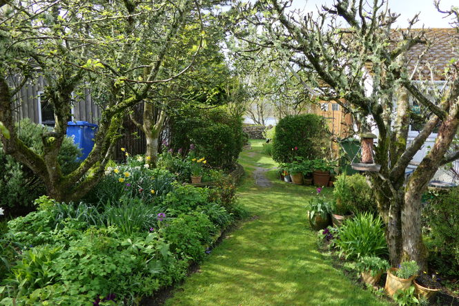 2 Strathview