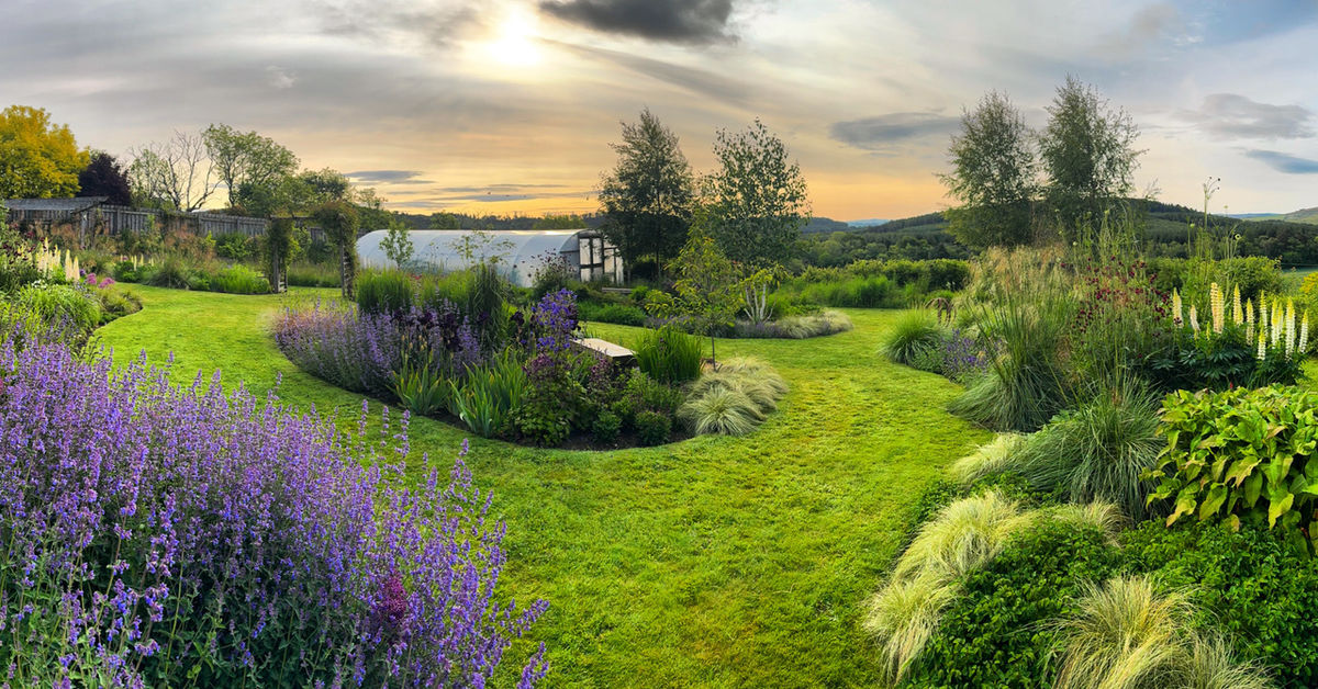 Garden With a View - Tigh Braigh